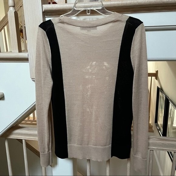 LOFT Ann Taylor Color Block Light Weight Sweater in Tan and Black M - Picture 5 of 8